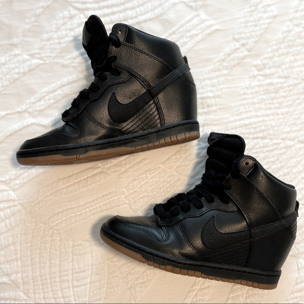 Nike Dunk Sky Hi Essential Women's Shoe - Rare!
